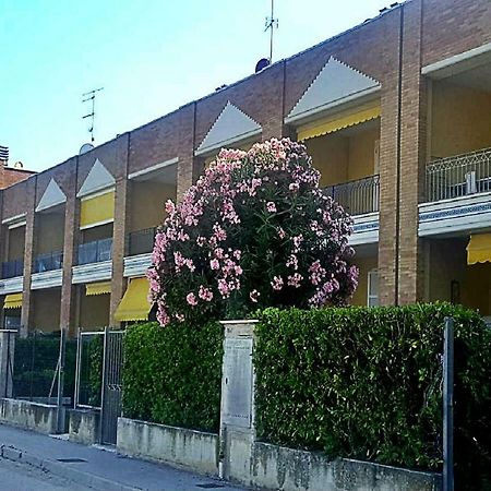 Appartamento Emilia Cupra Marittima Esterno foto