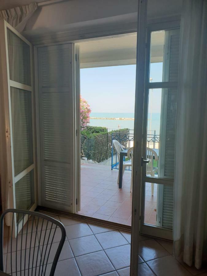 Appartamento Emilia Cupra Marittima Esterno foto